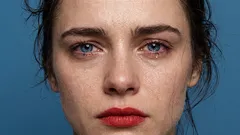 Hoe je aan het uiterlijk van een vrouw kunt zien dat ze nog nooit echte liefde heeft ervaren: 9 duidelijke tekenen